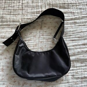 Elegant Black Shoulder Bag